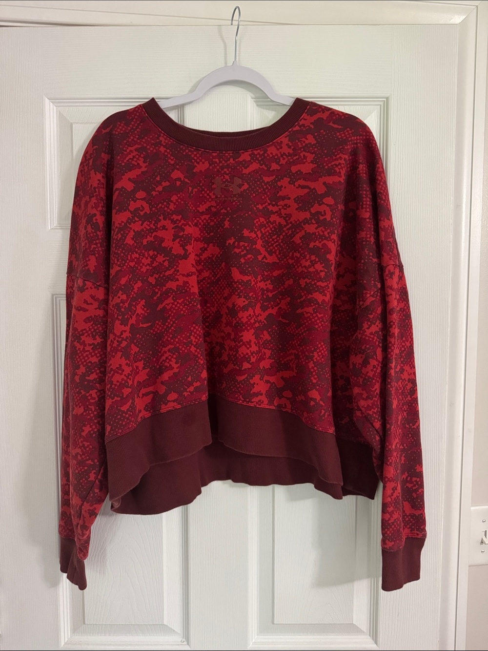 Women's Cropped Under Armour Sweatshirt